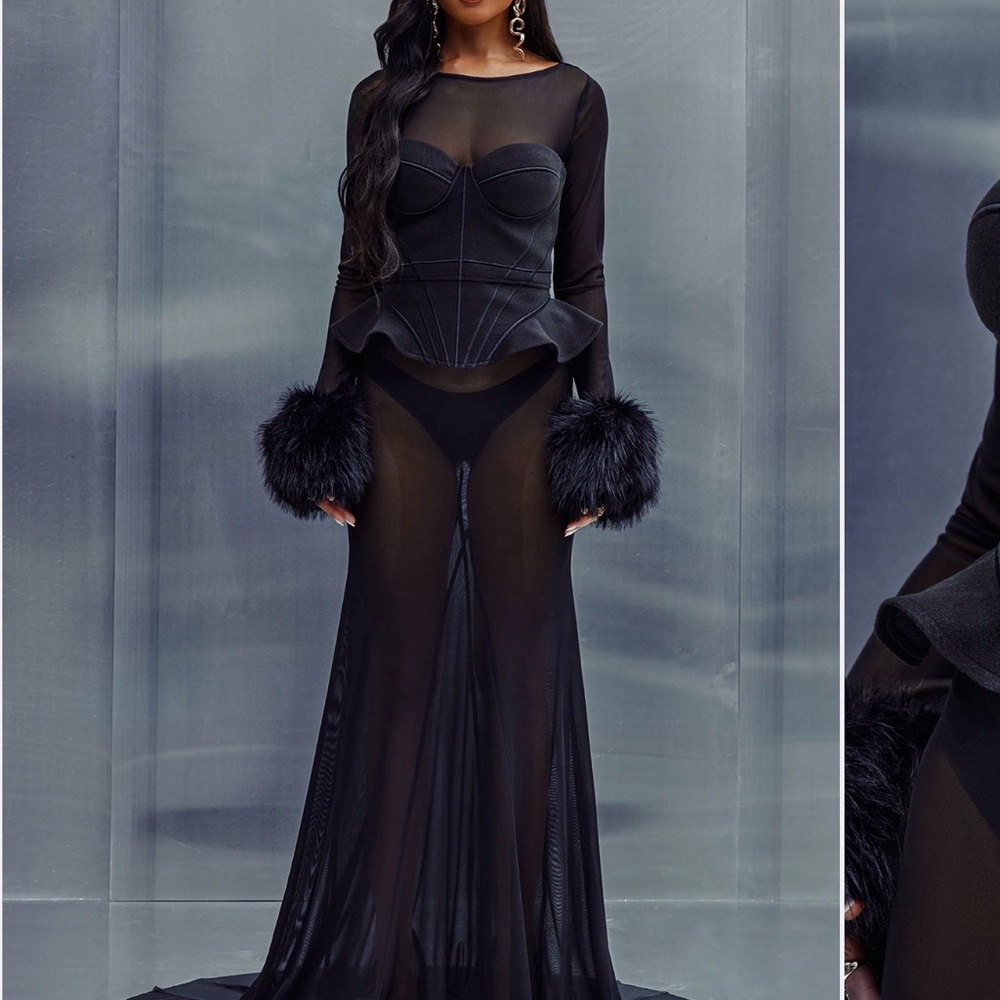 Fashion Nova Black Peplum corset top